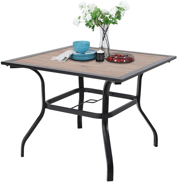 Sophia & William Outdoor-Esstisch mit Schwarzem Rahmen und Schirmloch
